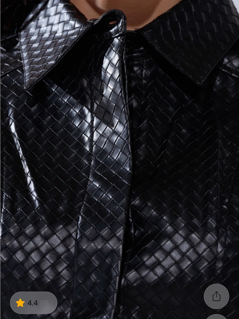 AKIRA FEELING RICH FAUX LEATHER BUTTON DOWN IN BLACK Size XLXL - Picture 4 of 5